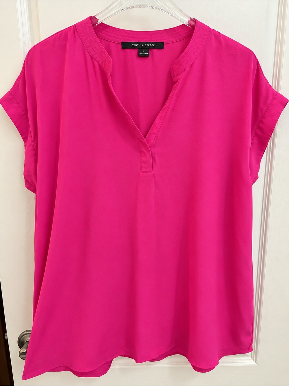 Cynthia Steffe Bright Pink Split-Neck Short Sleeve Blouse